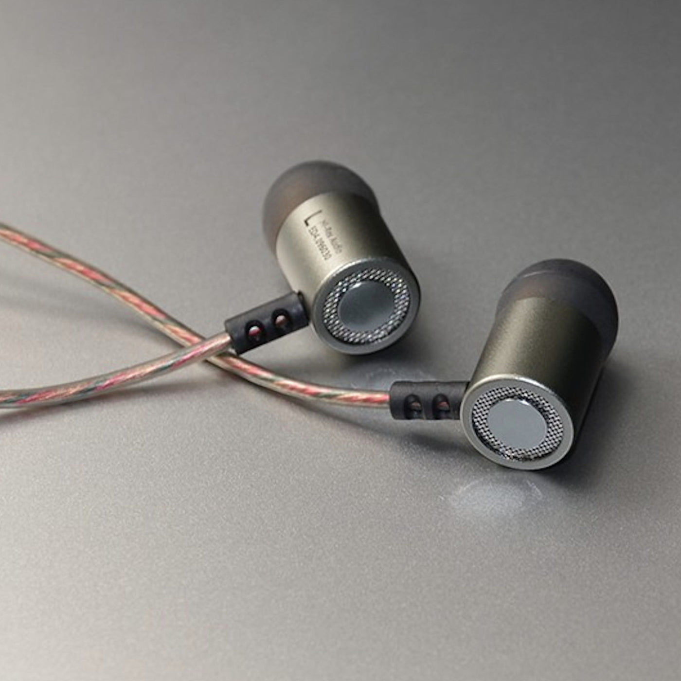 Original KZ ED4 HS gunmetal High-End Headset Kopfhörer In-Ear Hardcase Beats