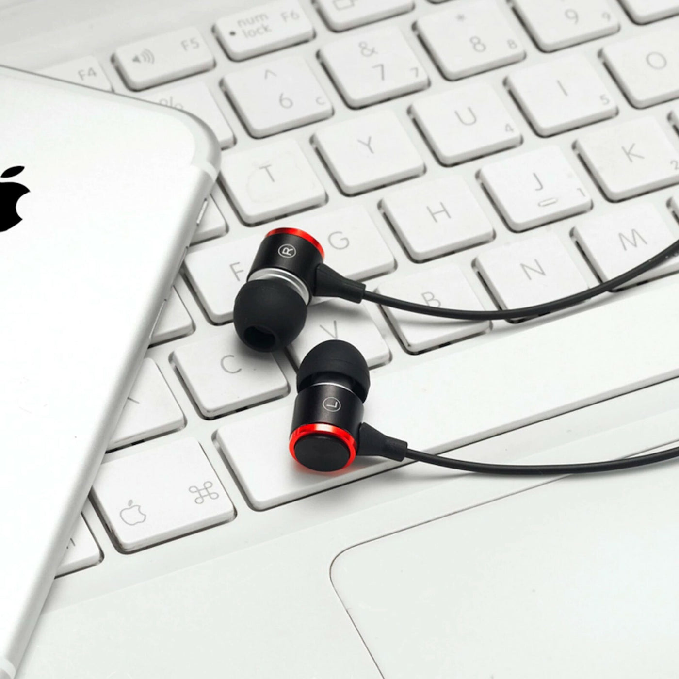 Mega Bass Premium In-Ear Earphone Headset Mic 3K-RSW9 Schwarz Weiss Rot + Bag