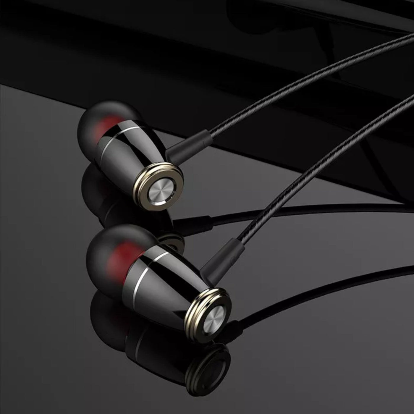 Super Bass In-Ear Kopfhörer Ohrhörer M6 Headset Earphone Headphone + Hardcase