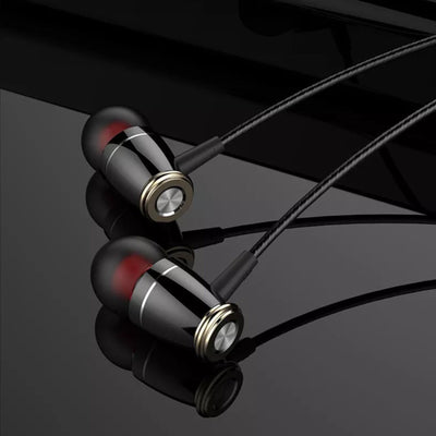 Super Bass In-Ear Kopfhörer Ohrhörer M6 Headset Earphone Headphone + Hardcase