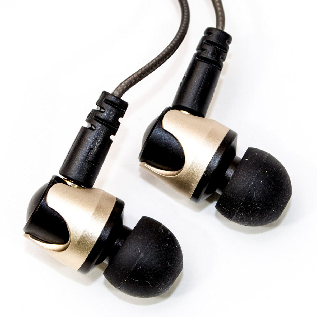 Goldene QKZ DM4 In-Ear-Kopfhörer mit austauschbarem Kabel